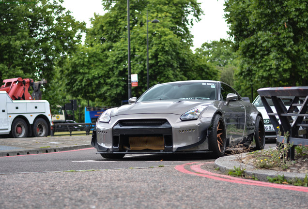 Nissan GT-R GReddy x Garrett Turbo Rocket Bunny