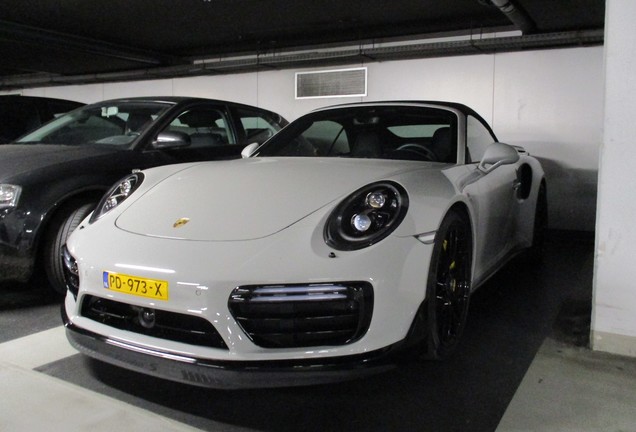 Porsche 991 Turbo S Cabriolet MkII