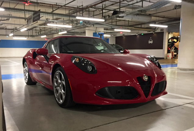 Alfa Romeo 4C Coupé