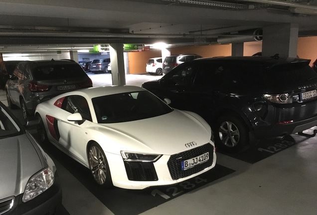 Audi R8 V10 Plus 2015