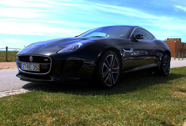 Jaguar F-TYPE S AWD Coupé