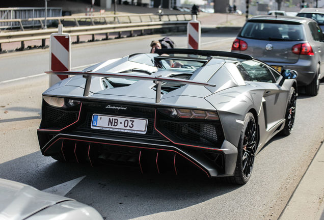 Lamborghini Aventador LP750-4 SuperVeloce Roadster