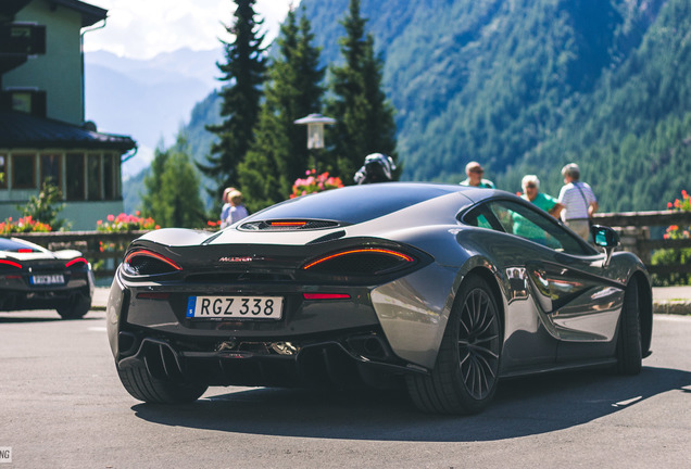 McLaren 570GT