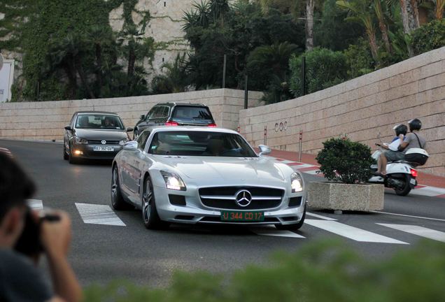 Mercedes-Benz SLS AMG