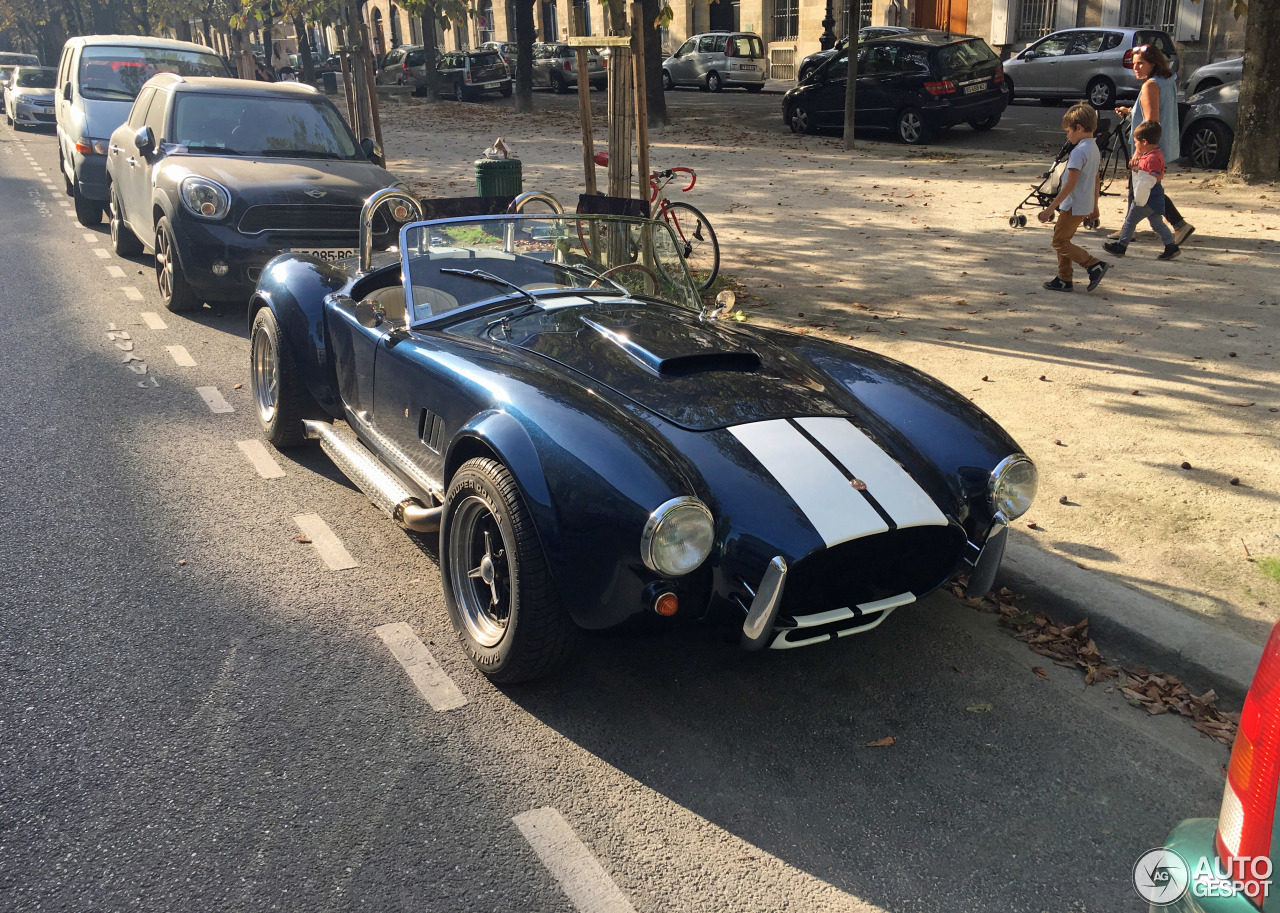 AC Cobra 427