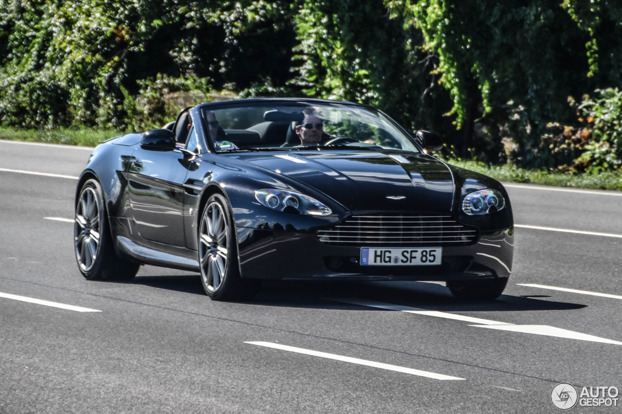 Aston Martin V8 Vantage Roadster