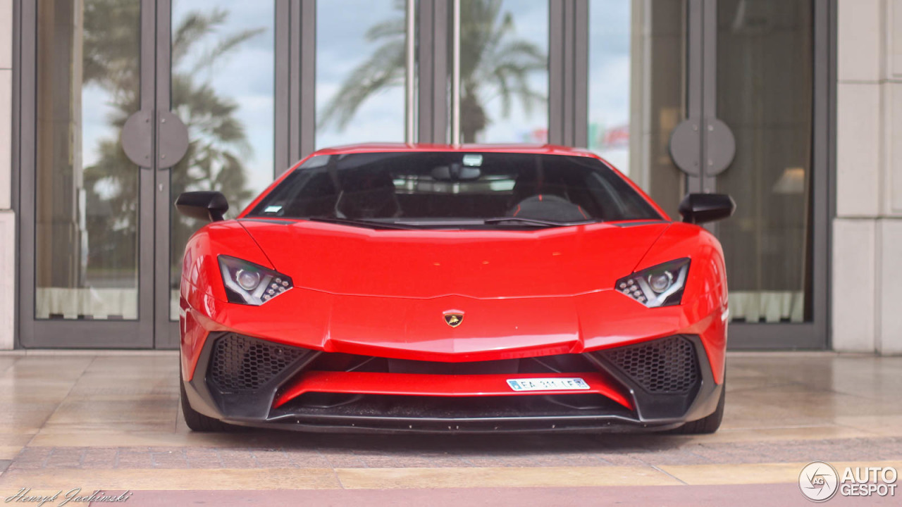 Lamborghini Aventador LP750-4 SuperVeloce