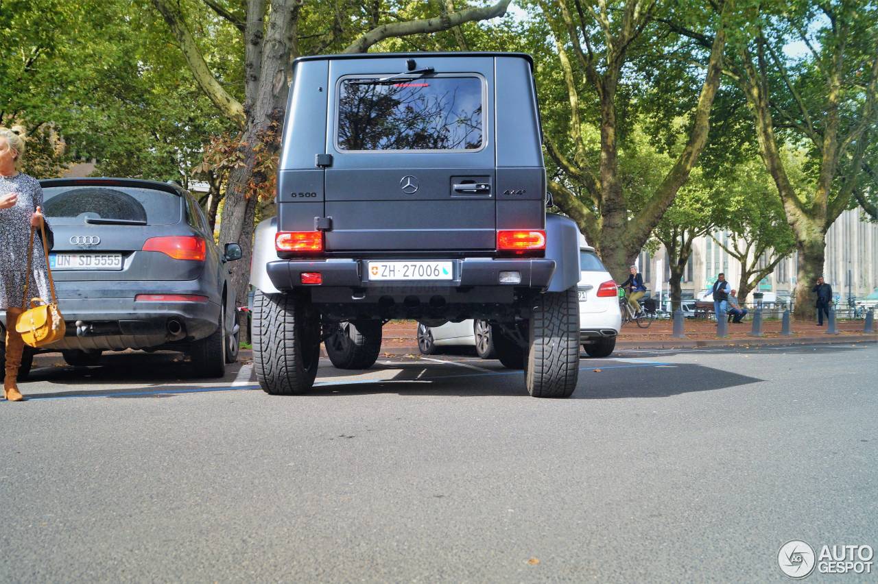 Mercedes-Benz G 500 4X4²