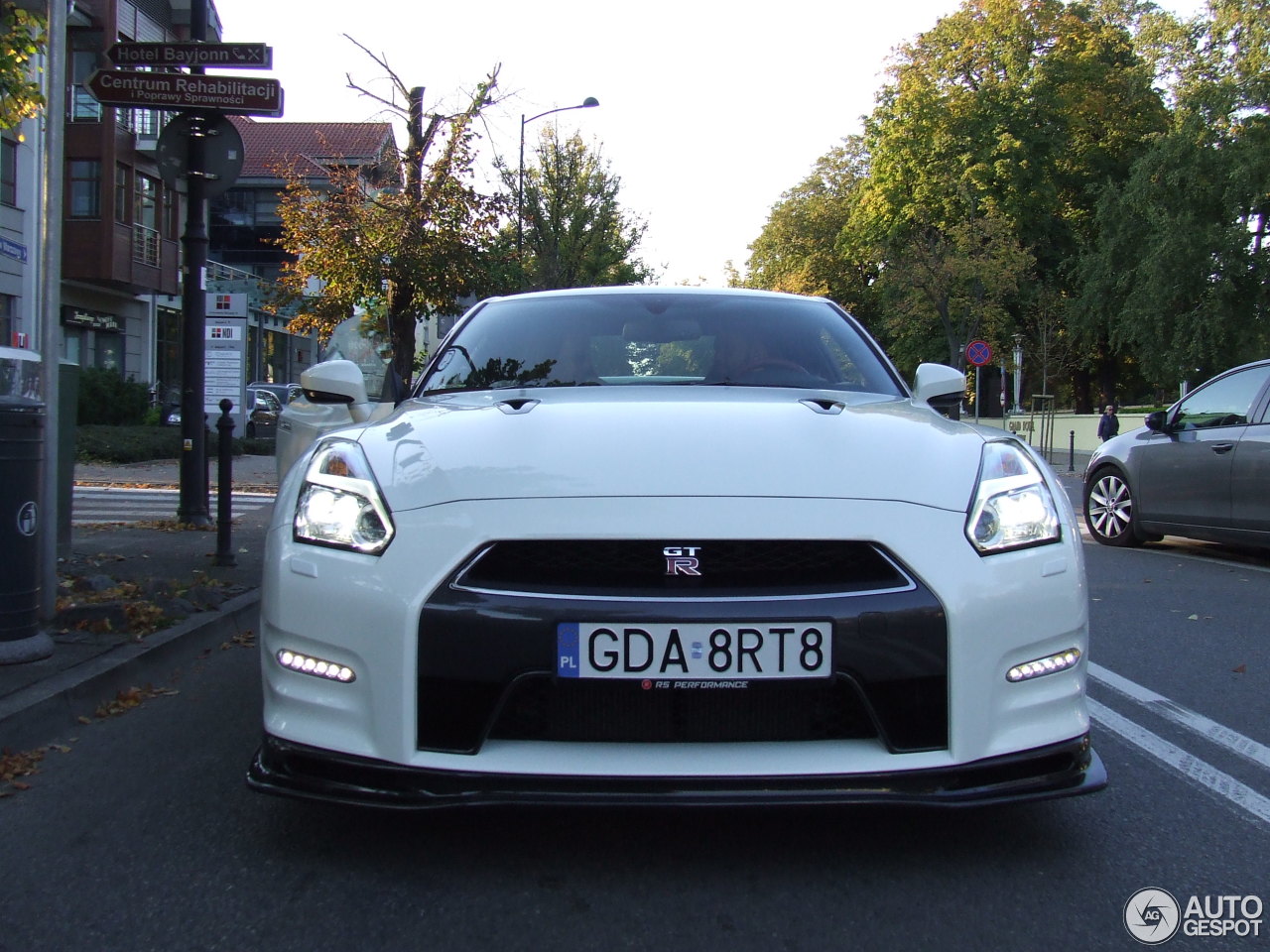 Nissan GT-R 2015