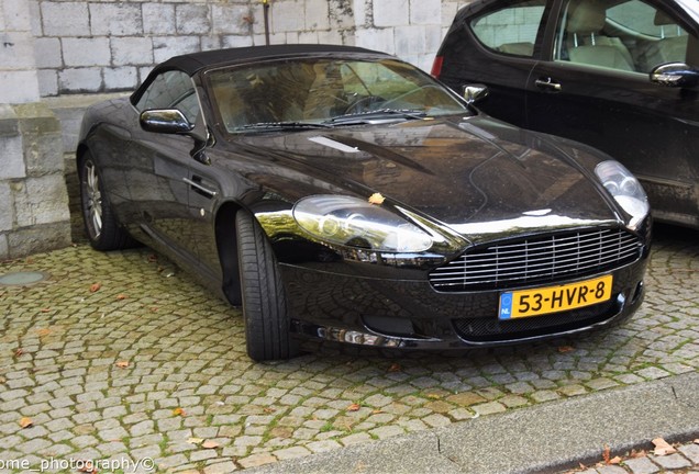 Aston Martin DB9 Volante