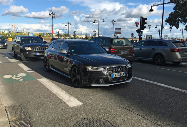 Audi RS4 Avant B8