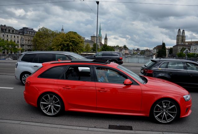 Audi RS4 Avant B8