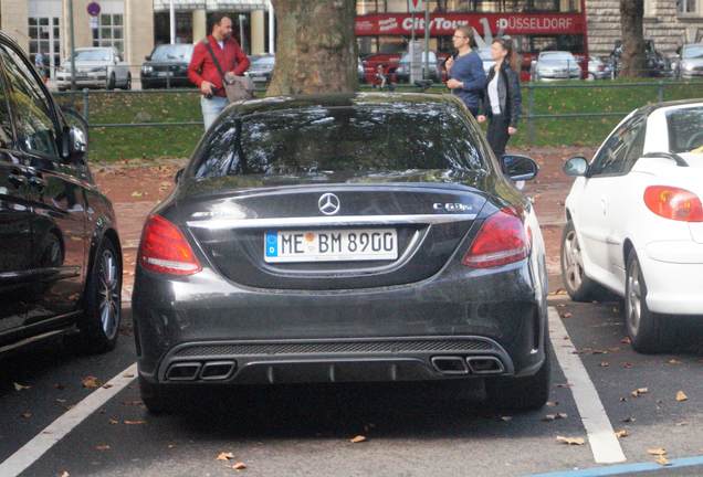 Mercedes-AMG C 63 S W205