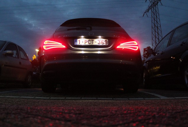 Mercedes-AMG CLA 45 Shooting Brake X117