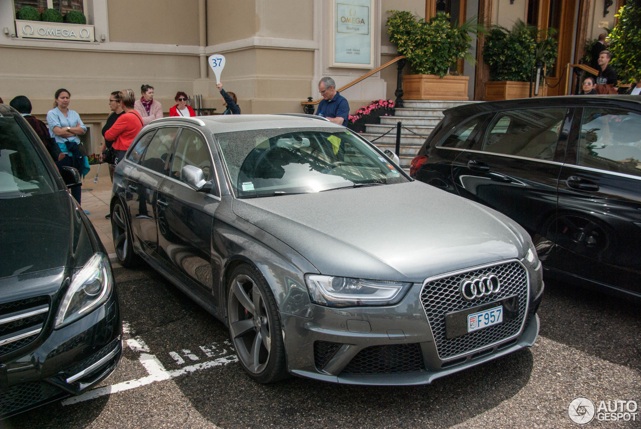 Audi RS4 Avant B8