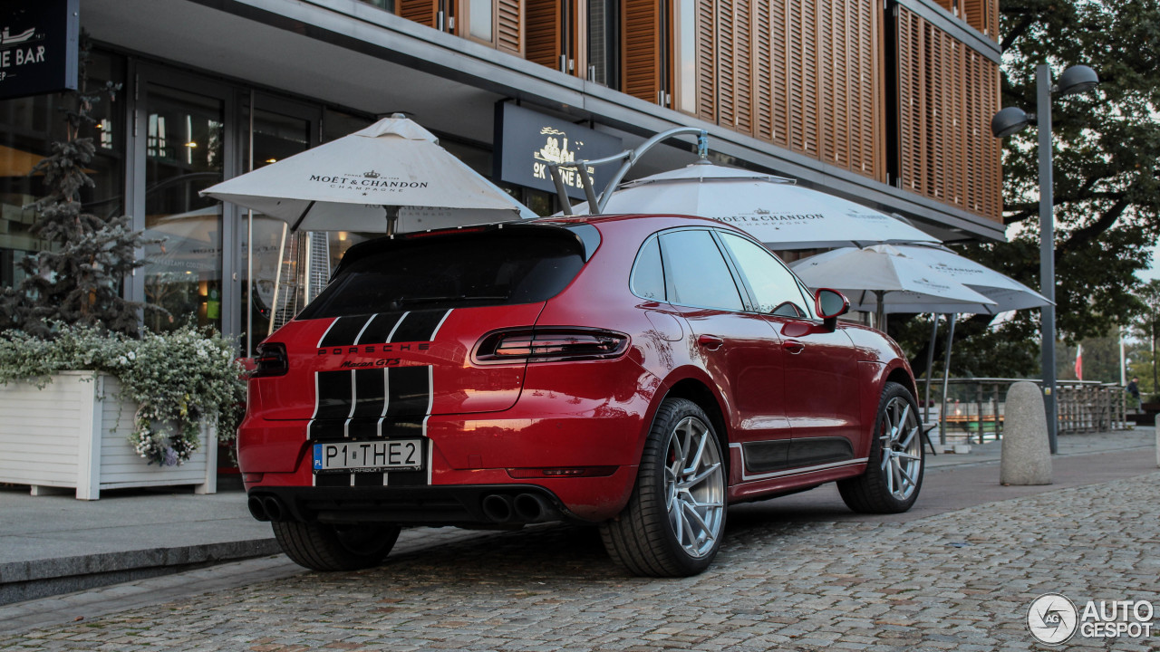 Porsche 95B Macan GTS