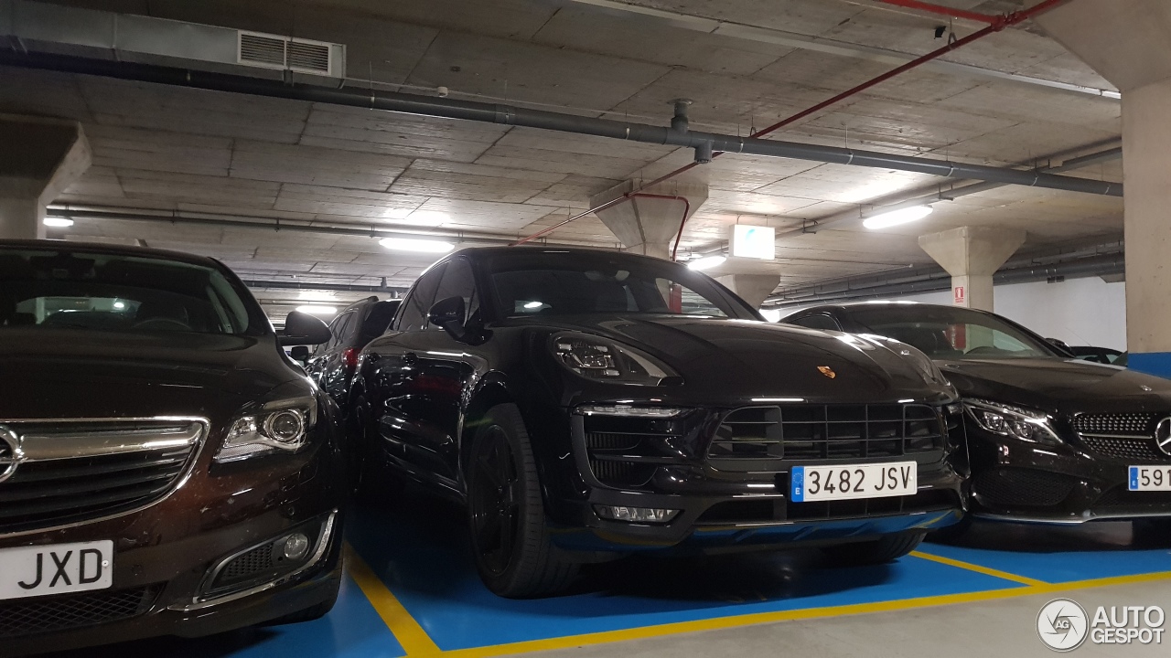 Porsche 95B Macan GTS