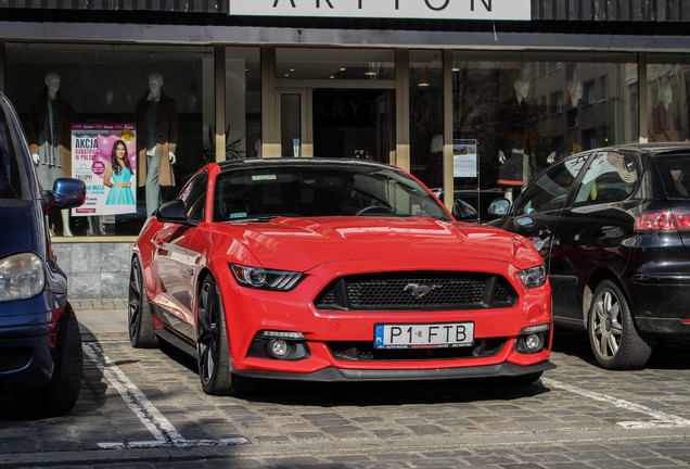 Ford Mustang GT 2015