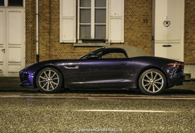 Jaguar F-TYPE S Convertible