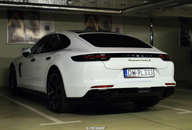 Porsche 971 Panamera Turbo S E-Hybrid