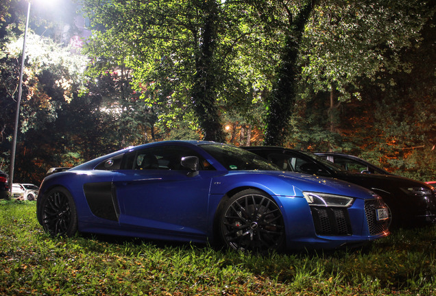 Audi R8 V10 Plus 2015