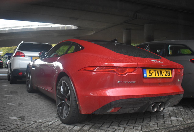 Jaguar F-TYPE S Coupé