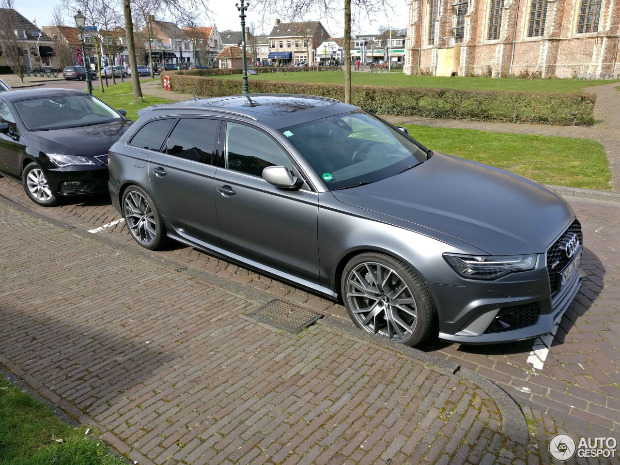 Audi RS6 Avant C7 2015