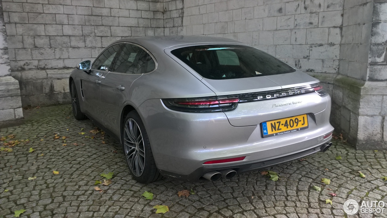 Porsche 971 Panamera Turbo