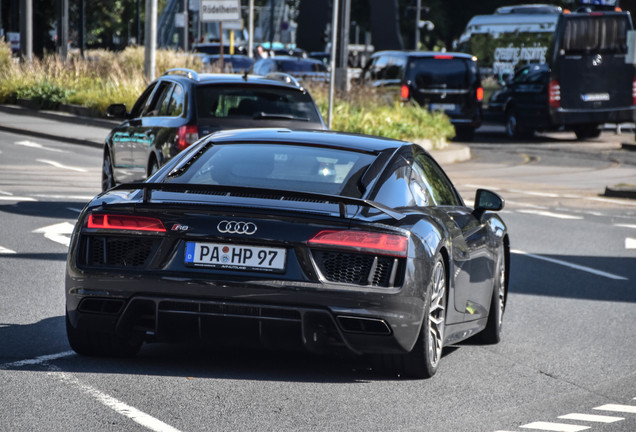 Audi R8 V10 Plus 2015