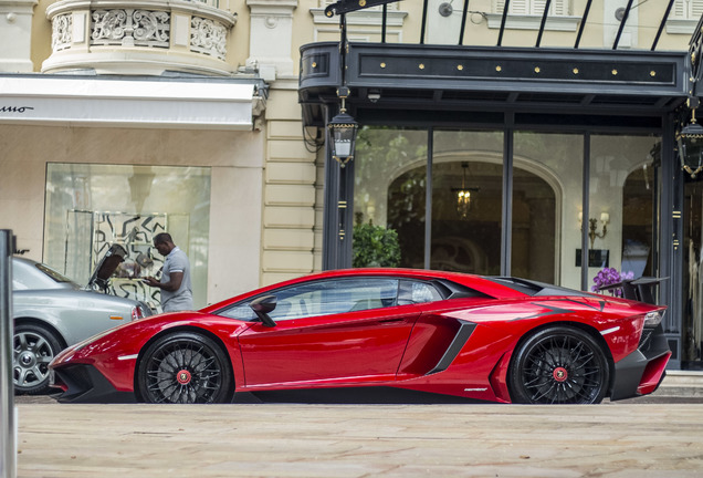 Lamborghini Aventador LP750-4 SuperVeloce