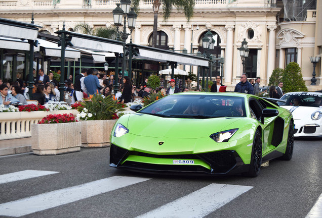 Lamborghini Aventador LP750-4 SuperVeloce