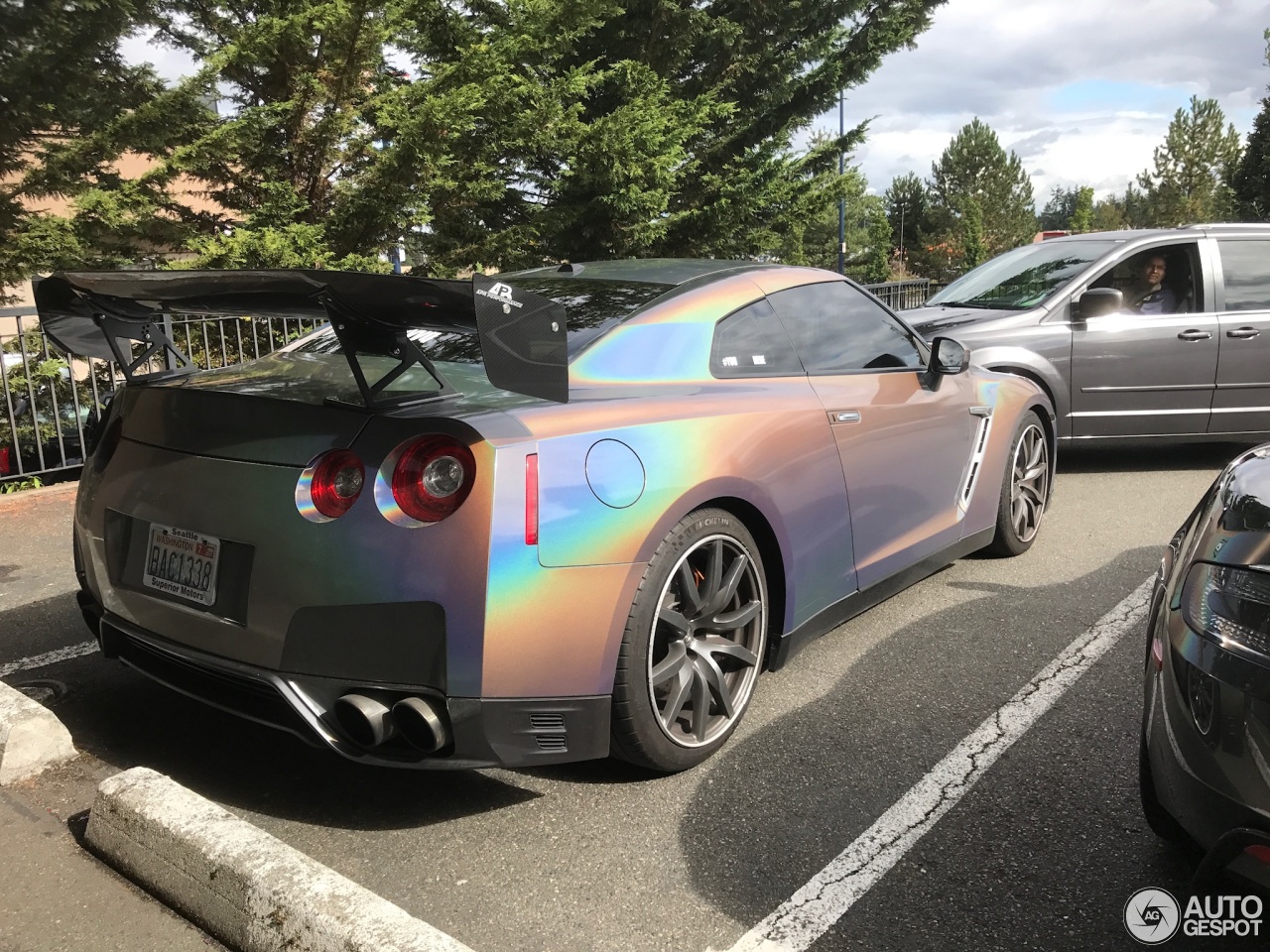 Nissan GT-R