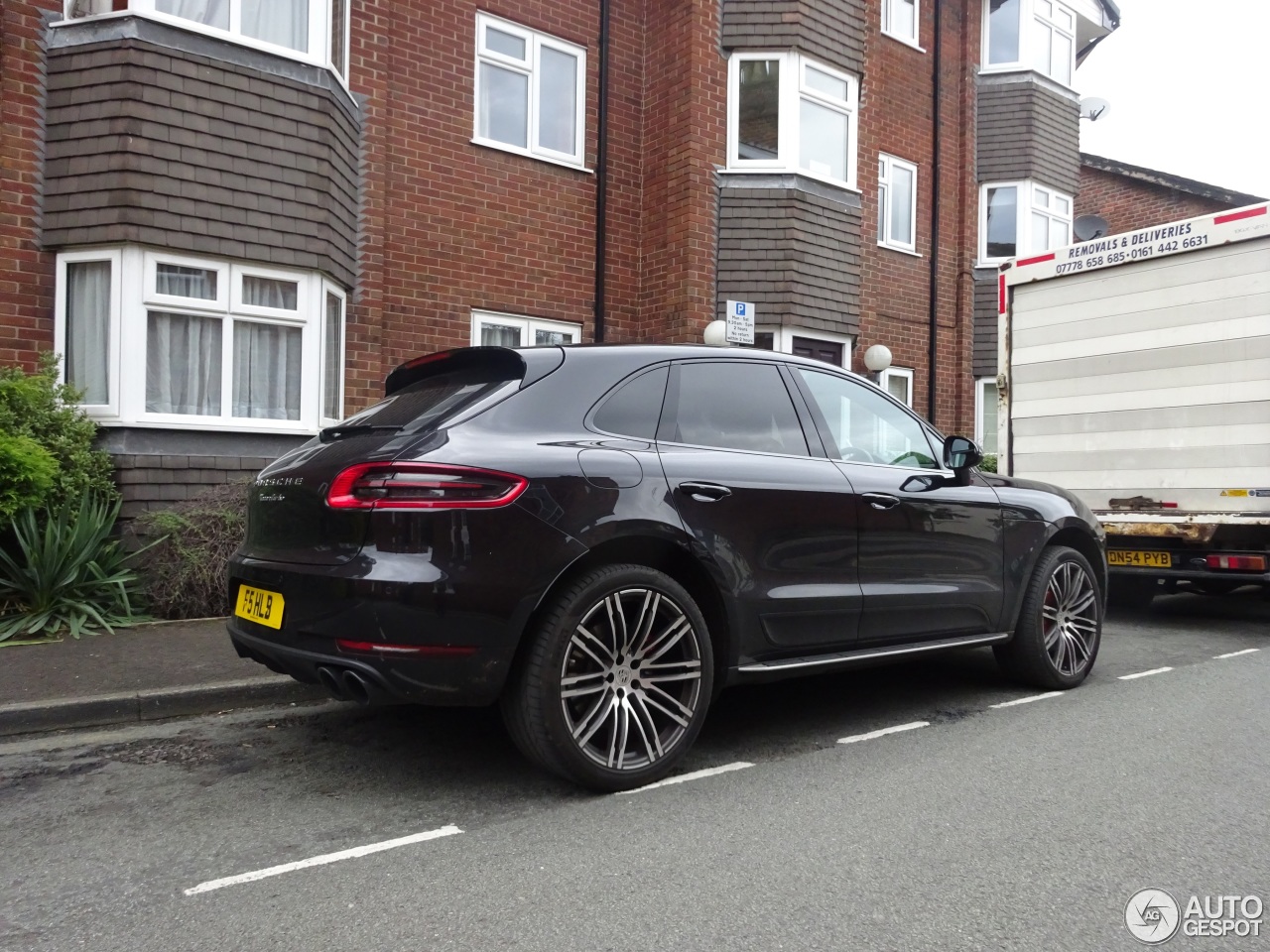 Porsche 95B Macan Turbo