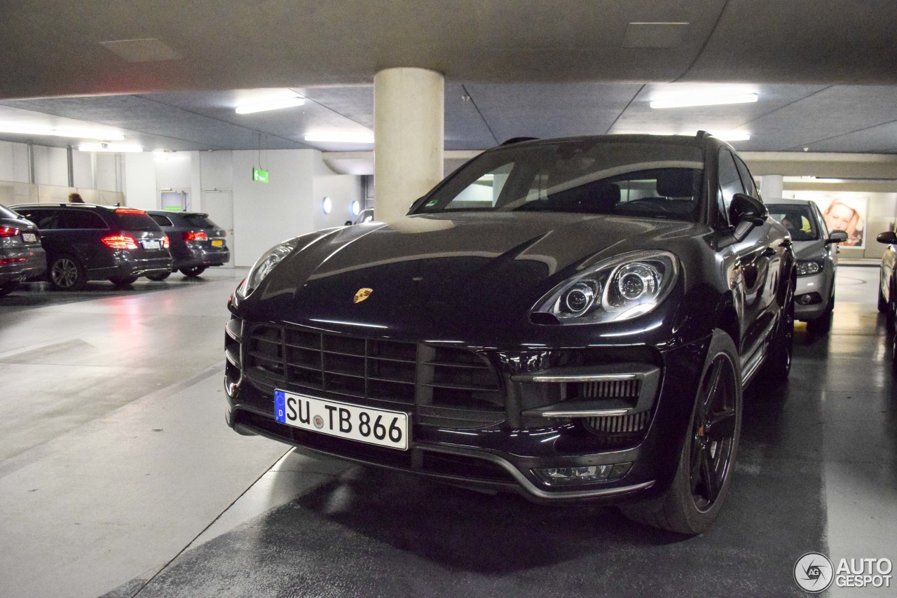 Porsche 95B Macan Turbo