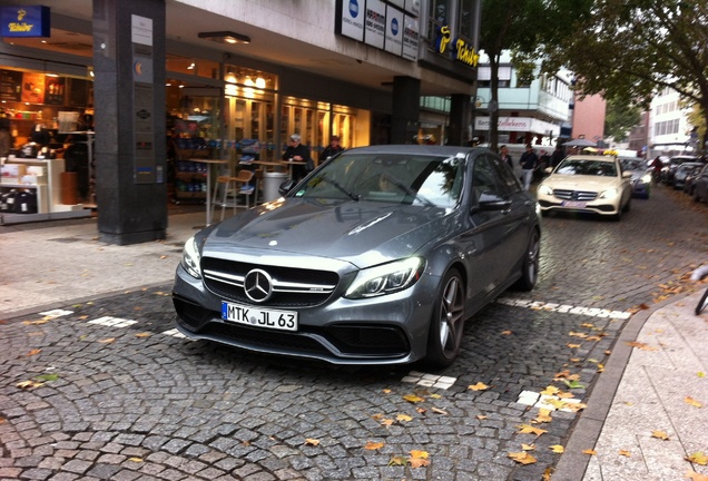 Mercedes-AMG C 63 S W205