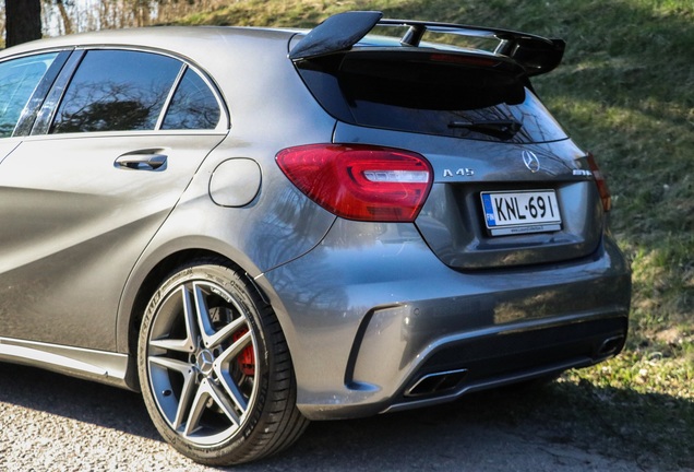 Mercedes-Benz A 45 AMG