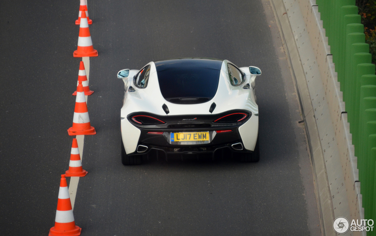 McLaren 570GT