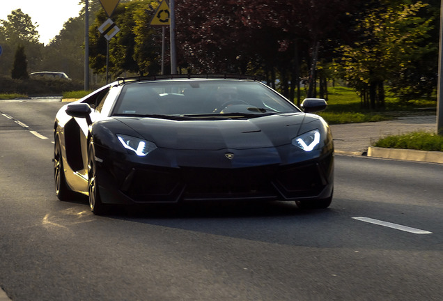 Lamborghini Aventador LP700-4 Roadster