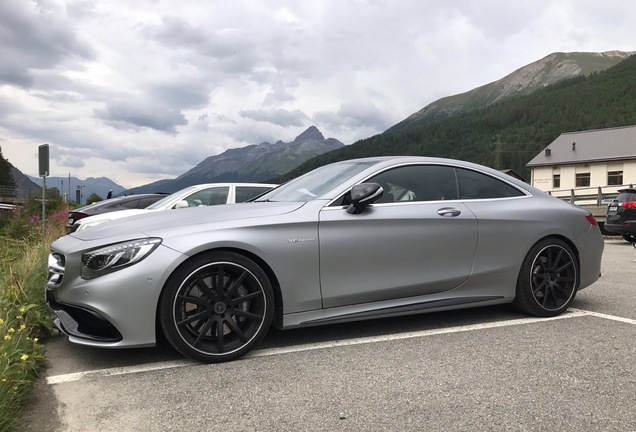 Mercedes-Benz S 63 AMG Coupé C217