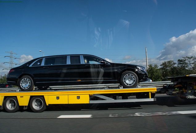 Mercedes-Maybach S 600 Pullman Guard VV222