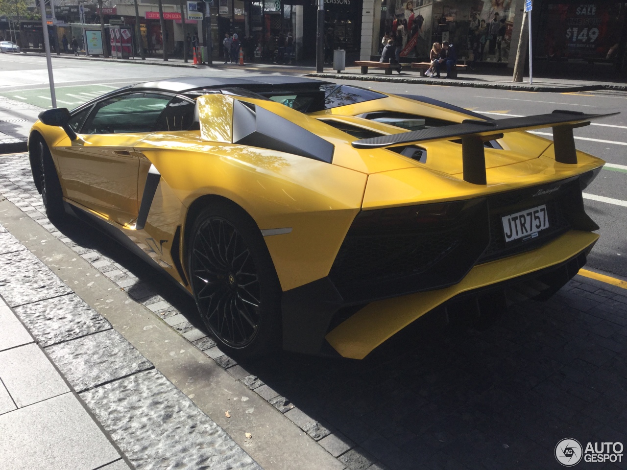 Lamborghini Aventador LP750-4 SuperVeloce Roadster