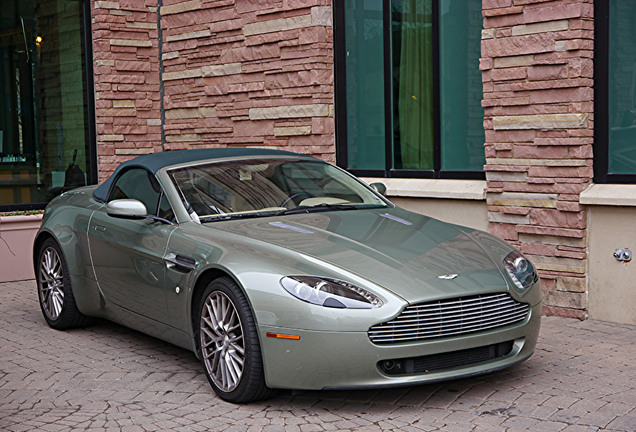 Aston Martin V8 Vantage Roadster