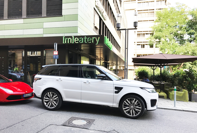 Land Rover Range Rover Sport SVR