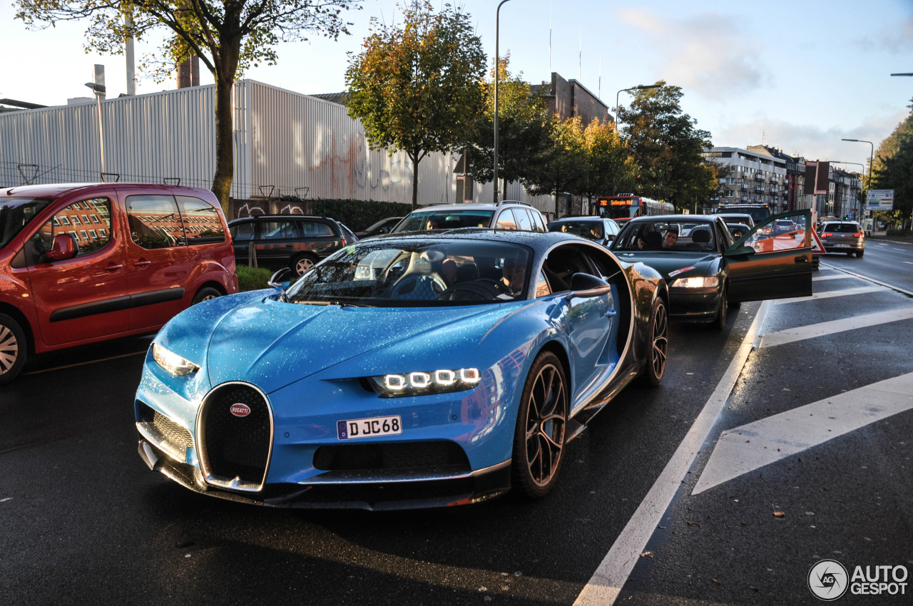 Bugatti Chiron   20 October 20   Autogespot