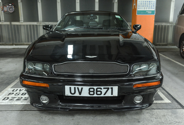 Aston Martin V8 Coupe