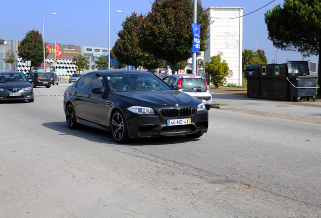 BMW M5 F10 2011