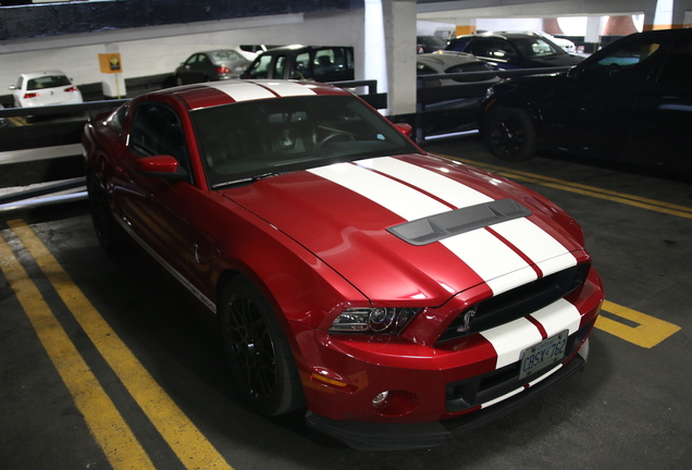 Ford Mustang Shelby GT500 2013