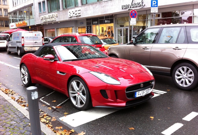 Jaguar F-TYPE S AWD Convertible