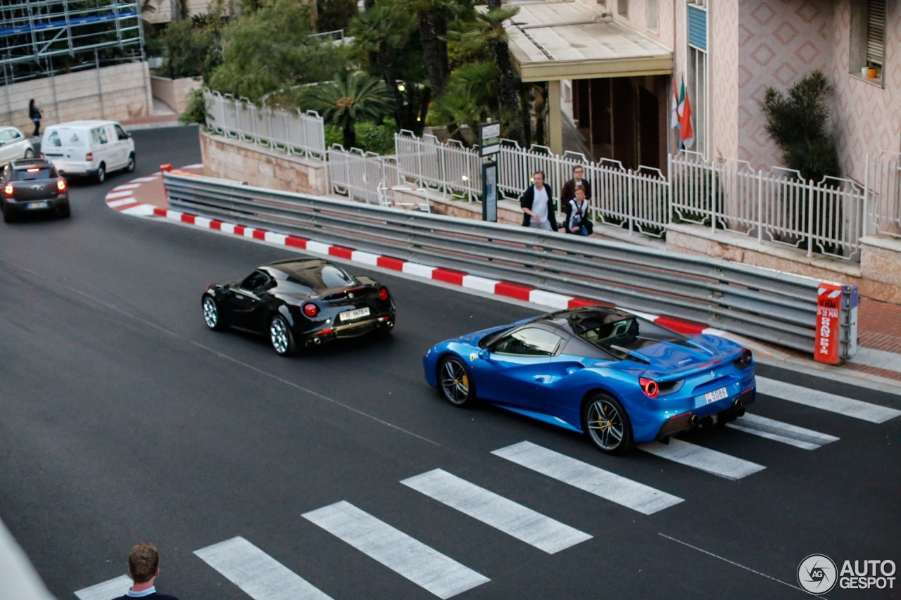 Alfa Romeo 4C Coupé