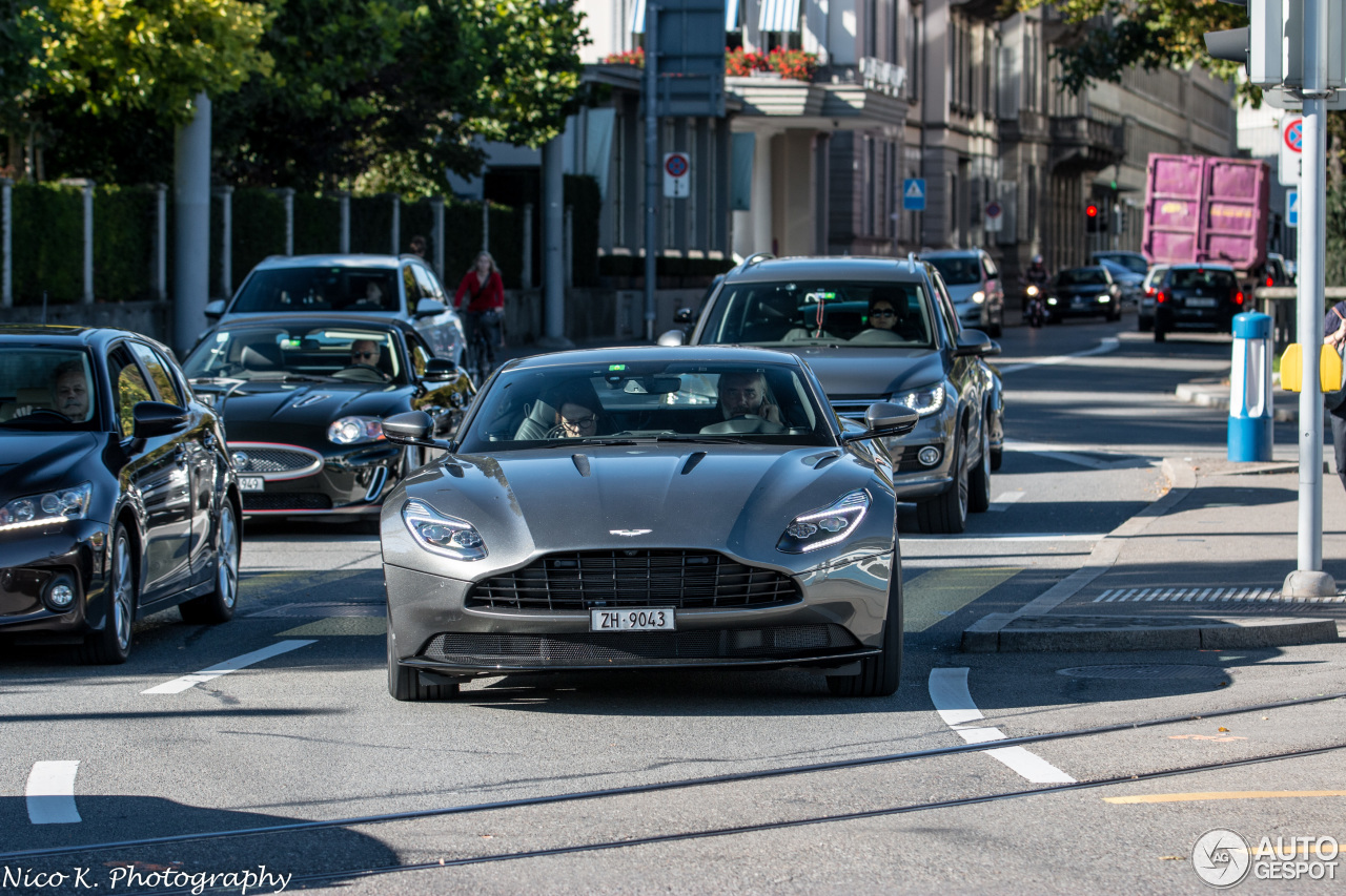 Aston Martin DB11